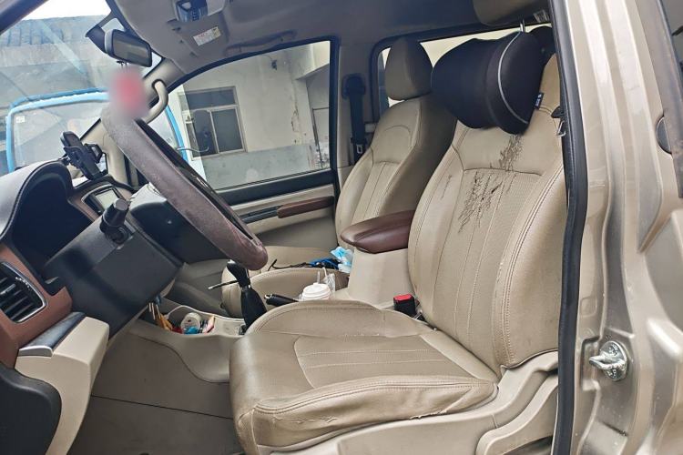 Used FORTHING Lingzhi 2020 M5L 1.6L Luxury 7-Seater