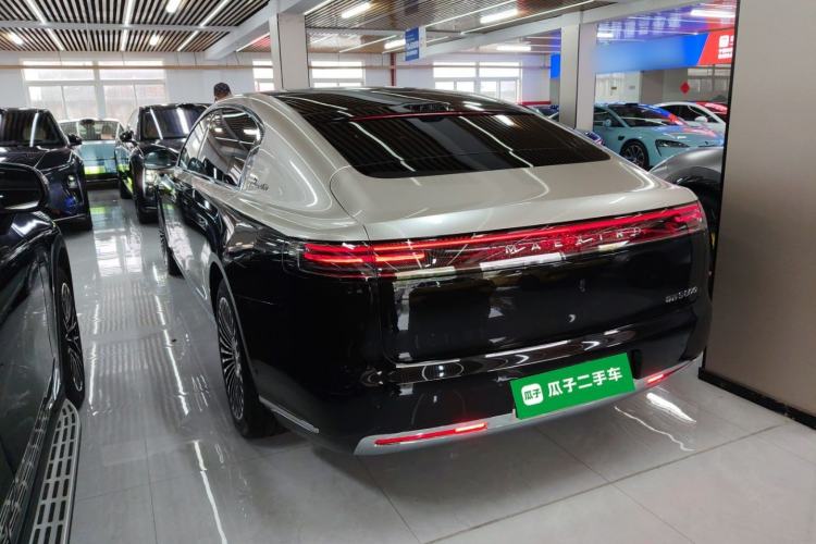 Used Hima S800 2025 Model, Range-Extended Starlight Executive Edition, 4 Seats Rear Left 45 Deg