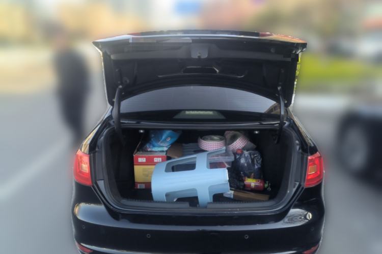 Used Volkswagen Sagitar 2014 Revised Version 1.6L Manual Comfort Edition Trunk