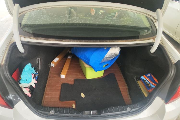 Used BMW 5 Series 2014 525Li Leading Model