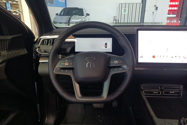 Used BYD Song Pro New Energy 2025 2nd Generation Intelligent Driving Version DM-i 75KM Overachiever Trim Steering Wheel