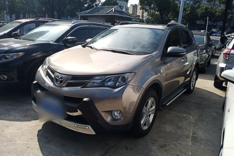 Used Toyota RAV4 2013 2.0L CVT Four-Wheel Drive New Edition