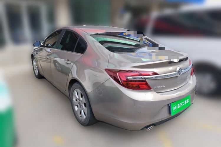 Used Buick Regal 2015 2.0L Leading Fashion Edition