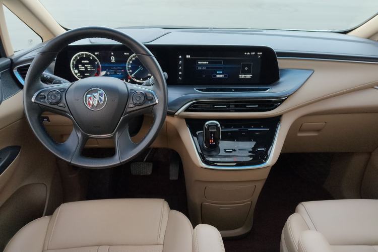 Used Buick GL8 2021 ES Landtrek 653T Luxury Model