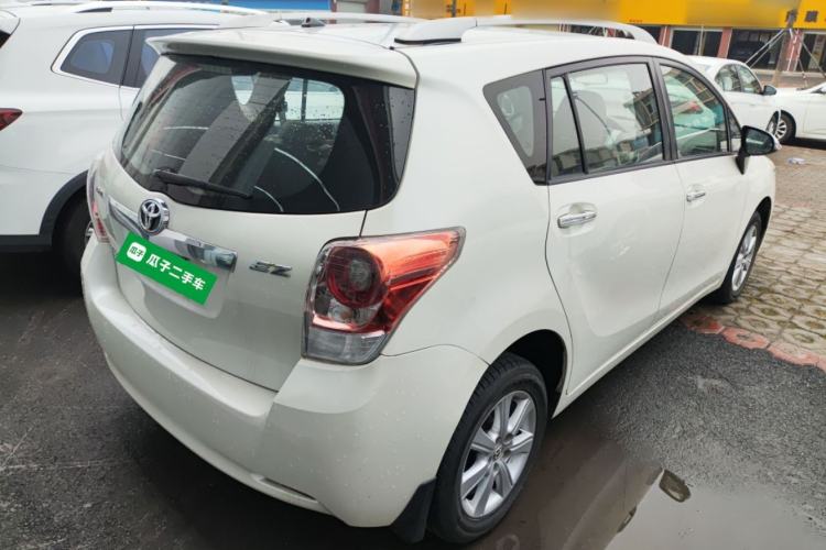 Used Toyota Verso 2014 Starlight 180E CVT Elite Edition