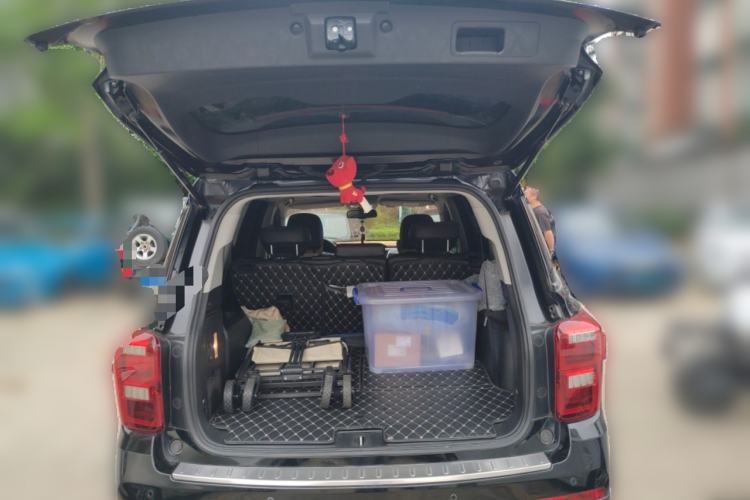 Used GAC Trumpchi GS8 2017 320T Two-Wheel Drive Luxury Smart Connectivity Version (7 Seats) Trunk