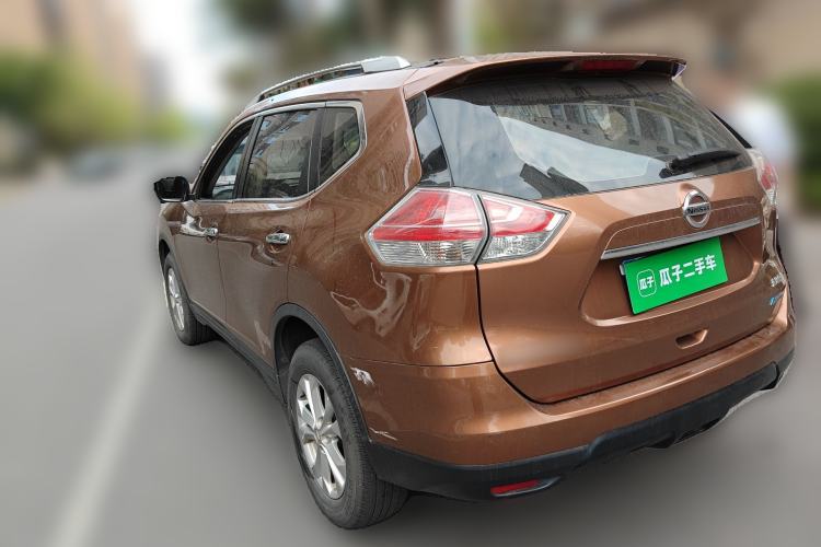 Used Nissan X-Trail 2015 2.0L CVT Comfort MAX Edition 2WD
