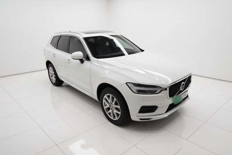 Used Volvo XC60 2019 T5 4x4 Smart Edition China VI Standard Exterior 2