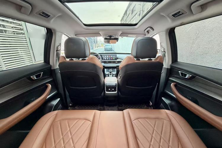 Used Chery Tiggo 8 PLUS 2022 290TGDI DCT Luxury Edition
