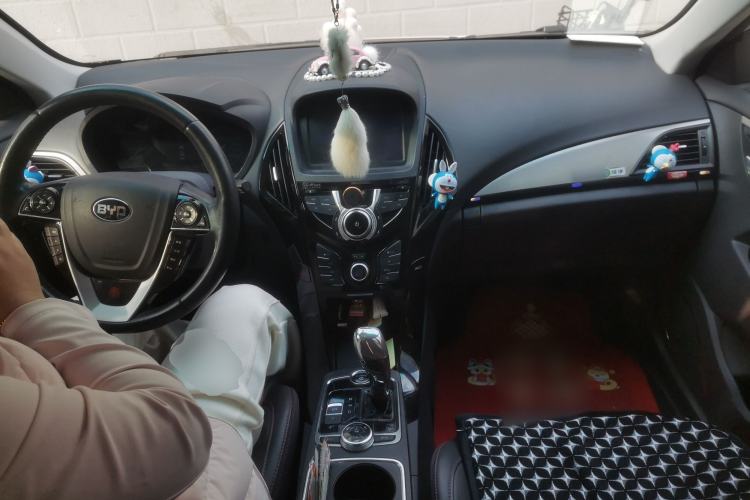 Used BYD Qin New Energy 2016 Qin EV300 Prestige Model
