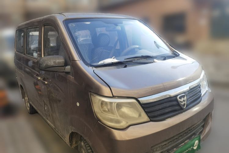 Used Hafei Zhongyi V5 2013 1.3L Luxury Model M13R Front Right 45 Deg