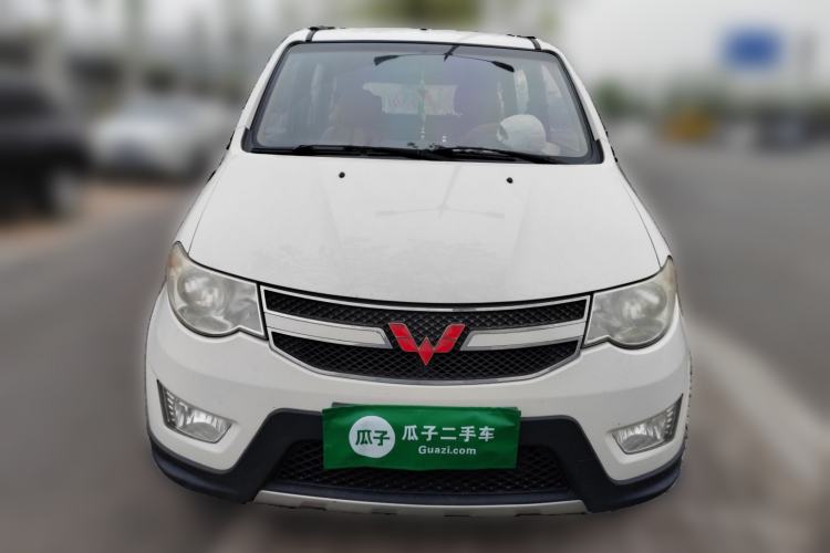 Used Wuling Hongguang 2014 1.5L S Comfort Model Front