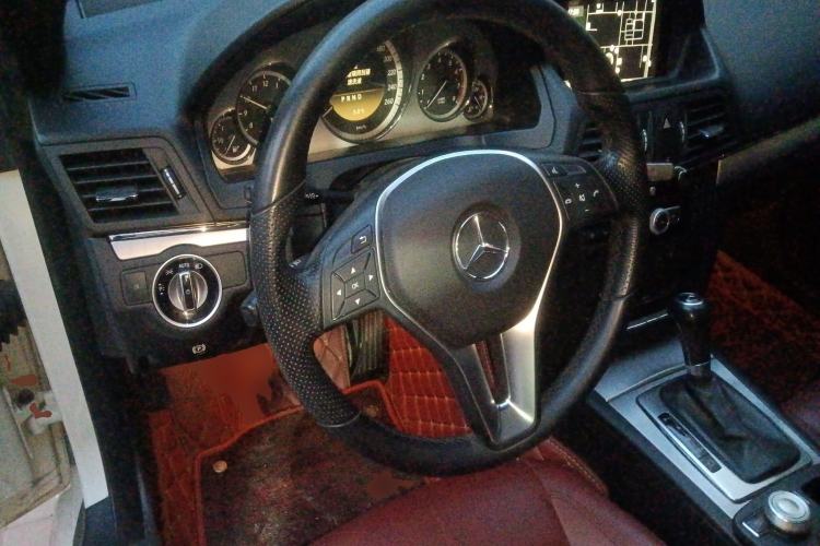 Used Mercedes-Benz E-Class 2011 E 260 CGI Coupe