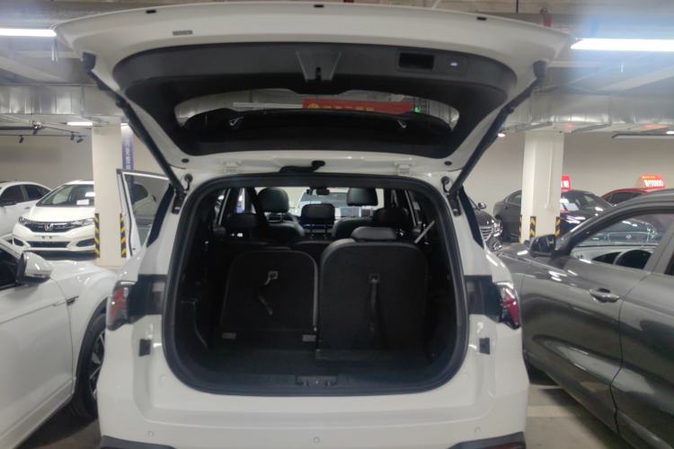 Used Geely Auto Haoyue L 2023 2.0T DCT Prestige Edition
