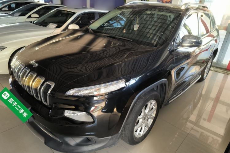 Used Jeep Cherokee 2017 2.0L Superior Edition