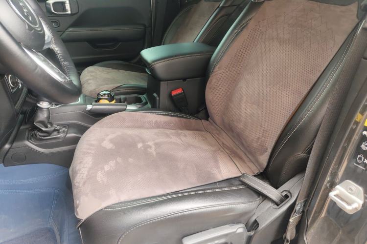 Used Jeep Wrangler New Energy 2021 Four-Door 2.0T 4xe Sahara Left Front Seat