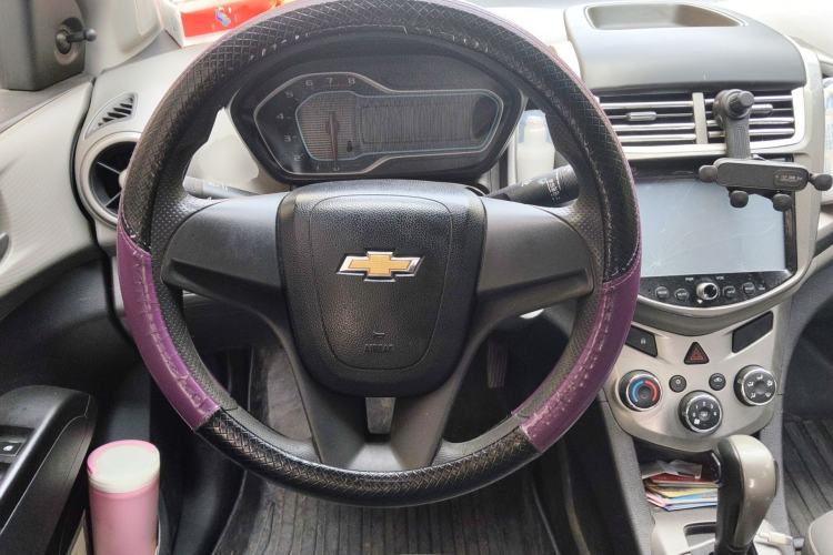 Used Chevrolet Aveo Sonic 2014 Sedan 1.4SL AT Fashion Edition Steering Wheel