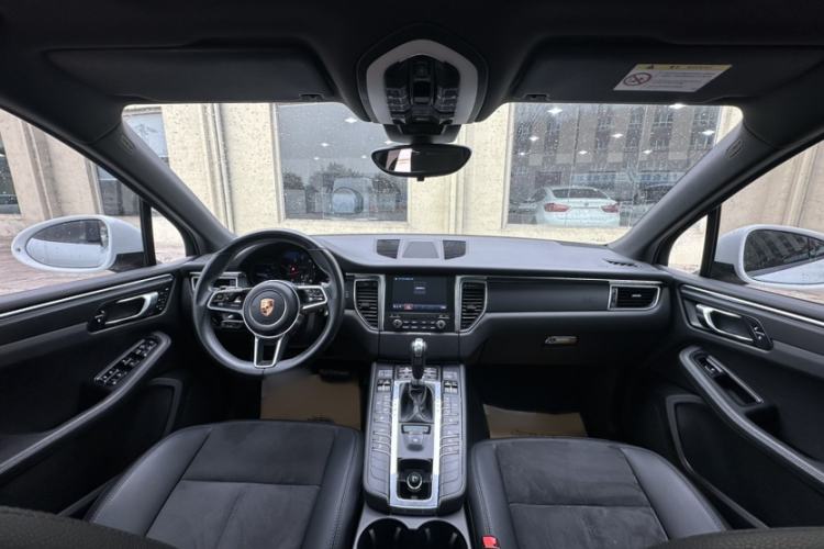 Used Porsche Macan 2017 Macan 2.0T
