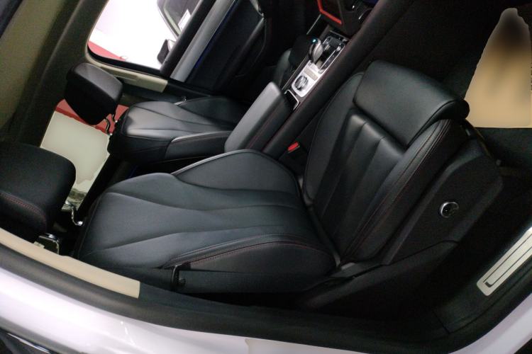 Used BYD Tang New Energy 2019 EV600D Four-Wheel Drive Smart Connect Genesis Edition Right Front Seat