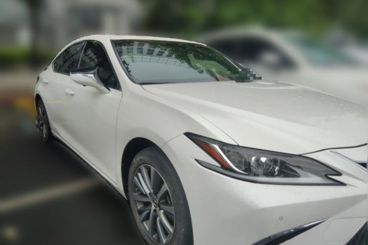 Used Lexus ES 2020 200 Excellence Edition