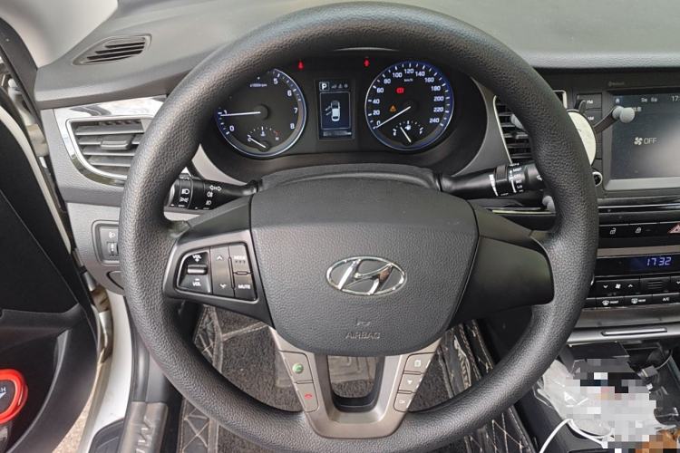 Used Hyundai Mistra 2016 1.8L Automatic Smart GLS