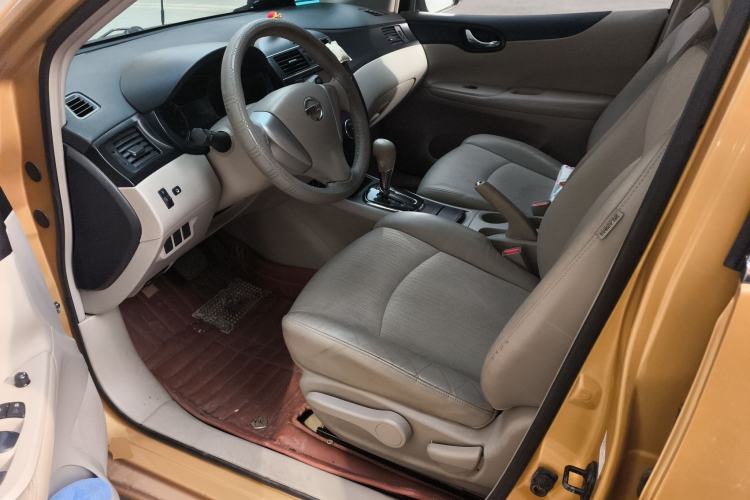 Used Nissan Tiida 2011 1.6L CVT Smart Version Left Front Seat