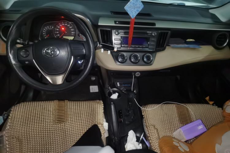 Used Toyota RAV4 2013 2.0L CVT Two-Wheel Drive Urban Edition