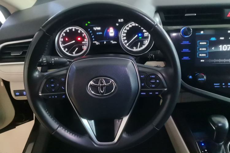 Used Toyota Camry 2019 2.5G Luxury Edition China VI Standard