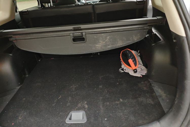 Used CHANGAN CS75 2018 280T Automatic Smart Edition China V-standard Trunk