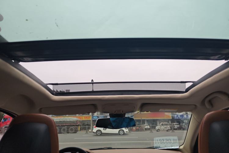 Used Soueast DX7 2015 1.5T Automatic Prestige Model
