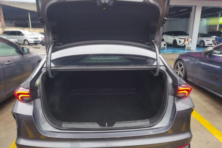 Used GAC Trumpchi EMPOW 2021 270T DCT J15 Version