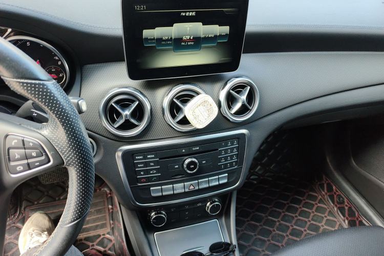 Used Mercedes-Benz GLA 2017 GLA 200 Fashion Model