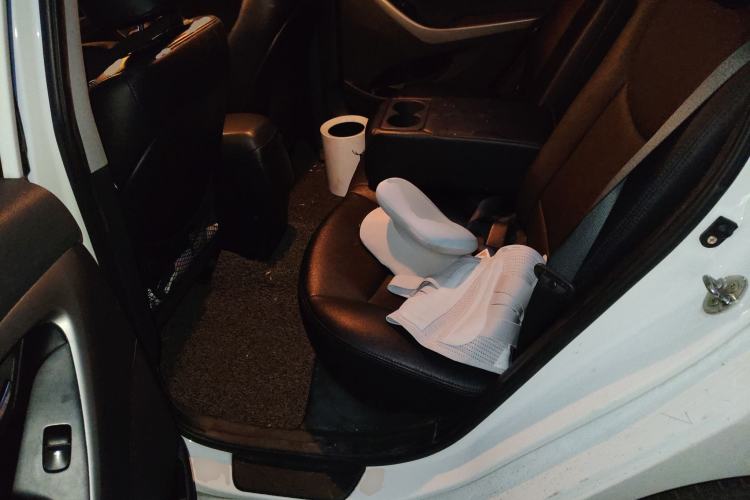 Used Hyundai Elantra (5th Generation / Langdong) 2012 1.6L Automatic Leading Model
