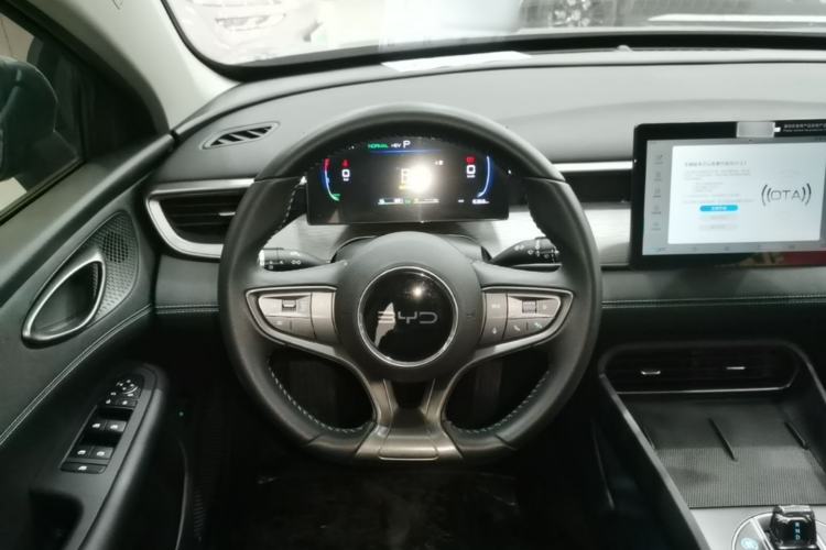 Used BYD Seal 05 DM-i 2025 DM-i Smart Drive 55KM Luxury Model Steering Wheel