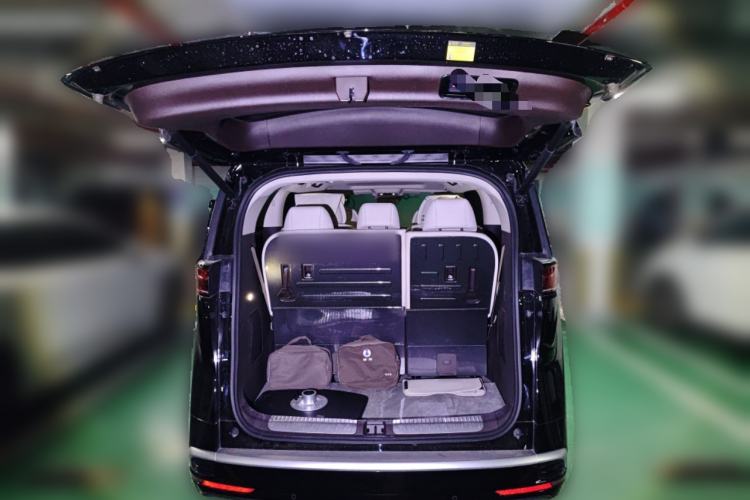 Used Denza D9 2024 DM-i 980 Four-Wheel Drive Prestige Model