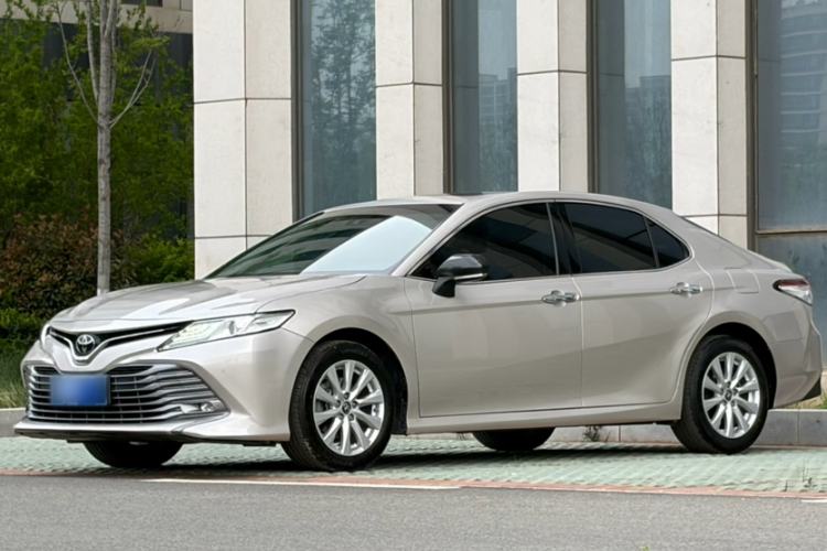 Used Toyota Camry 2018 2.0G Luxury Edition