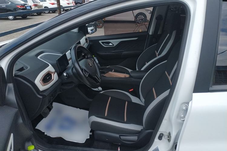 Used SOL E10X 2021 302 km Range Luxury Version 31.4 kWh