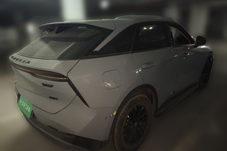 Used Venucia V 2021 260T Idol Edition