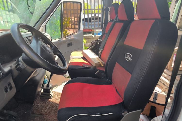 Used Ford Classic Transit 2015 2.8T Diesel Multi-Function Vehicle Short Wheelbase 6-Seater Mid-Roof Edition JX493ZLQ4