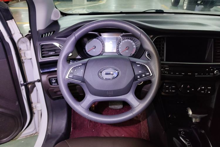 Used GAC Trumpchi GS4 2017 235T Automatic Two-Wheel Drive Elite Edition Steering Wheel