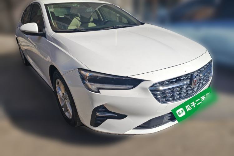 Used Buick Regal 2020 552T Elite Edition Front Right 45 Deg