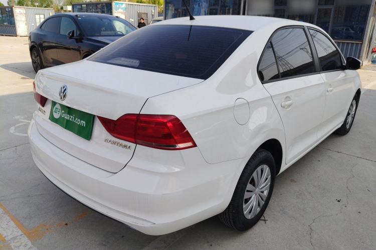 Used Volkswagen Santana 2016 1.4L Manual Fashion Edition Rear Right 45 Deg