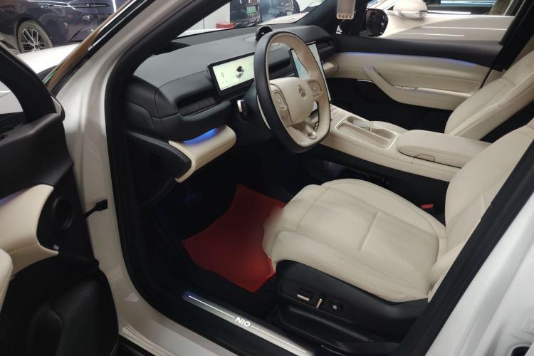 Used Nio ES6 2024 75 kWh Driver Seat