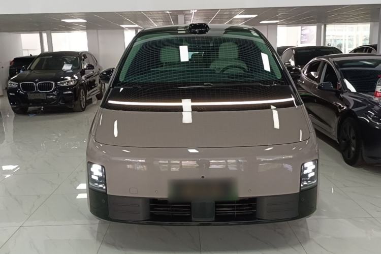 Used Li Auto MEGA 2024 Ultra Model Front