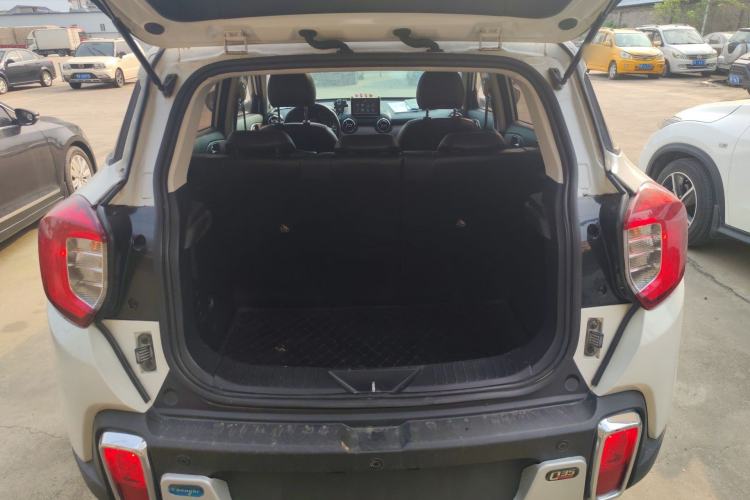 Used BAIC Changhe Q35 2016 1.5L Automatic Smart Edition
