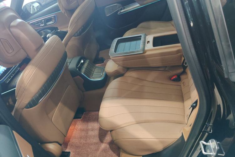 Used Mercedes-Benz E-Class 2024 E 300 L Luxury Model