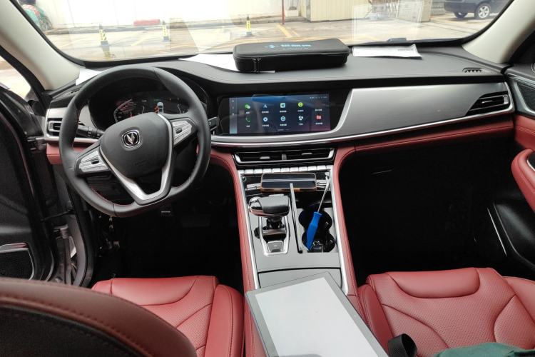 Used CHANGAN CS85 COUPE 2021 1.5T DCT Luxury Edition Center Console