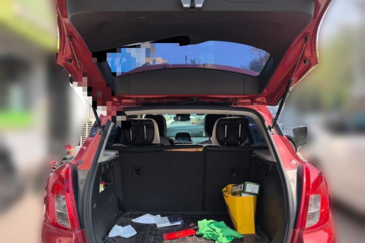 Used Buick Encore 2015 1.4T Automatic Two-Wheel Drive Urban Elite Version Trunk