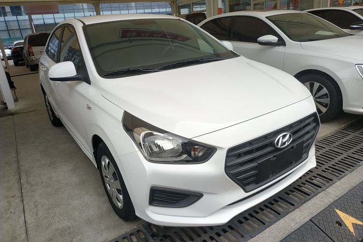 Used Hyundai Verna (older generation) 2017 1.4L Manual Refreshed Version China VI Standard
