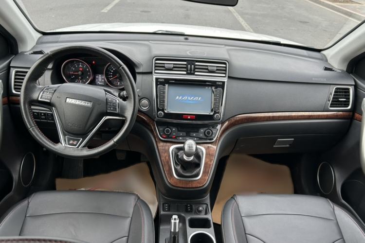 Used Haval H6 2017 Red-Label Sport Edition 1.5T Manual Two-Wheel Drive Elite Model
